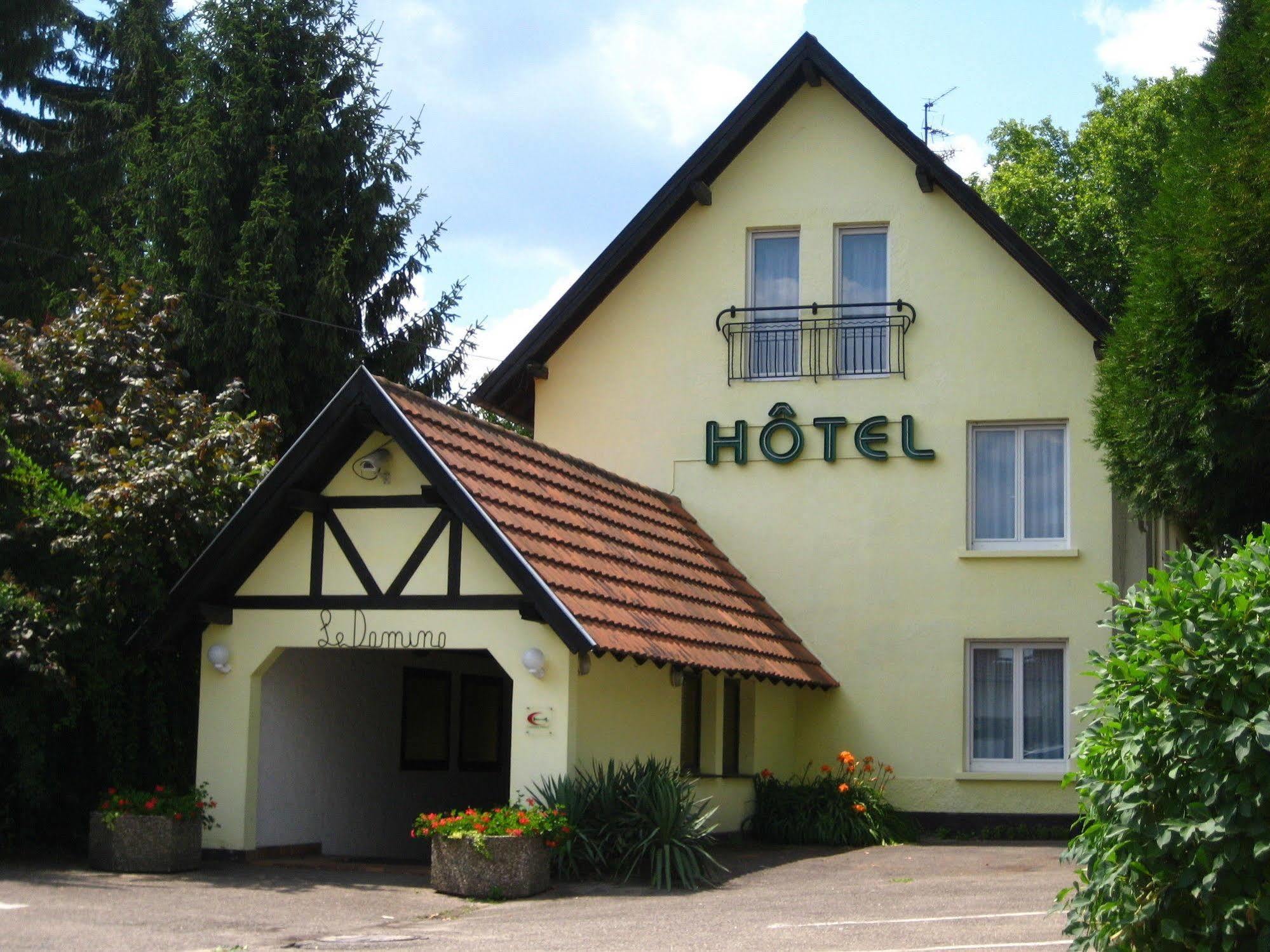 Hotel Le Domino Илкирш-Графенщаден Екстериор снимка